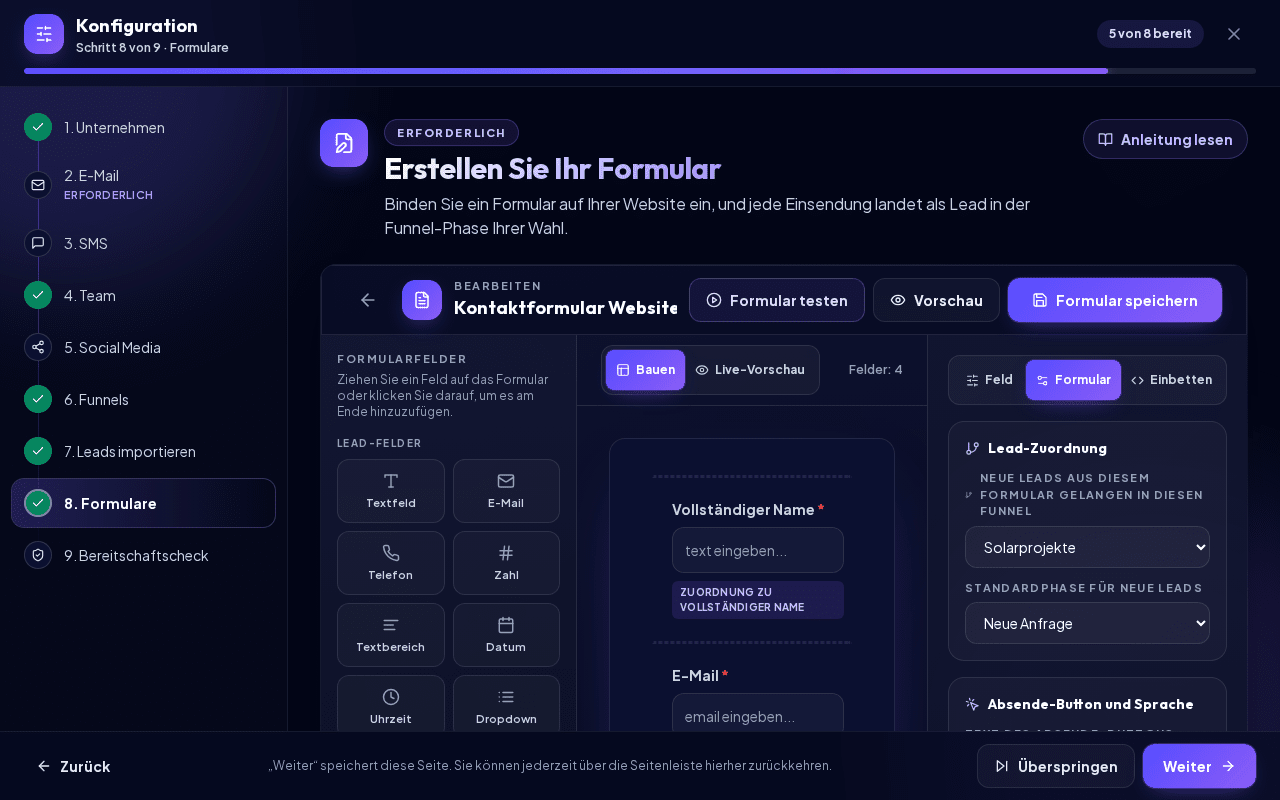 Der Formulareditor mit Feldpalette, Arbeitsfläche und Feldeinstellungen